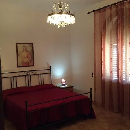 Holiday home Case Vacanza Maria *