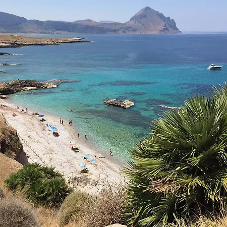 Case Vacanza Maria 펜션 산비토로카포