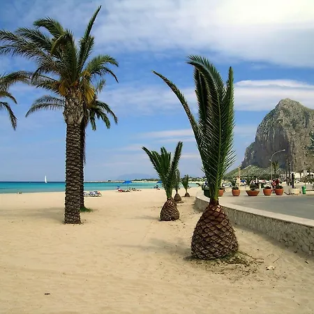 Case Vacanza Maria * 산비토로카포