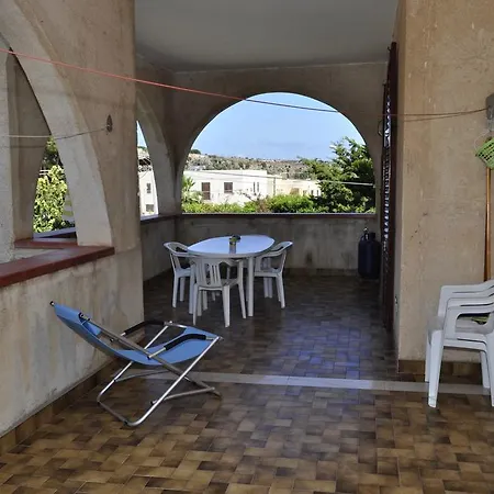 Case Vacanza Maria 펜션 *